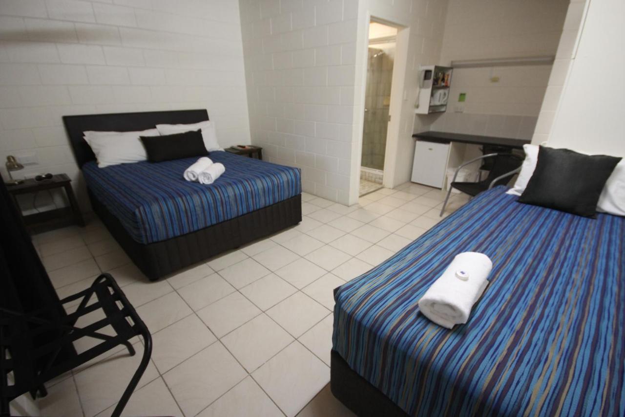 Barrier Reef Motel Innisfail Buitenkant foto